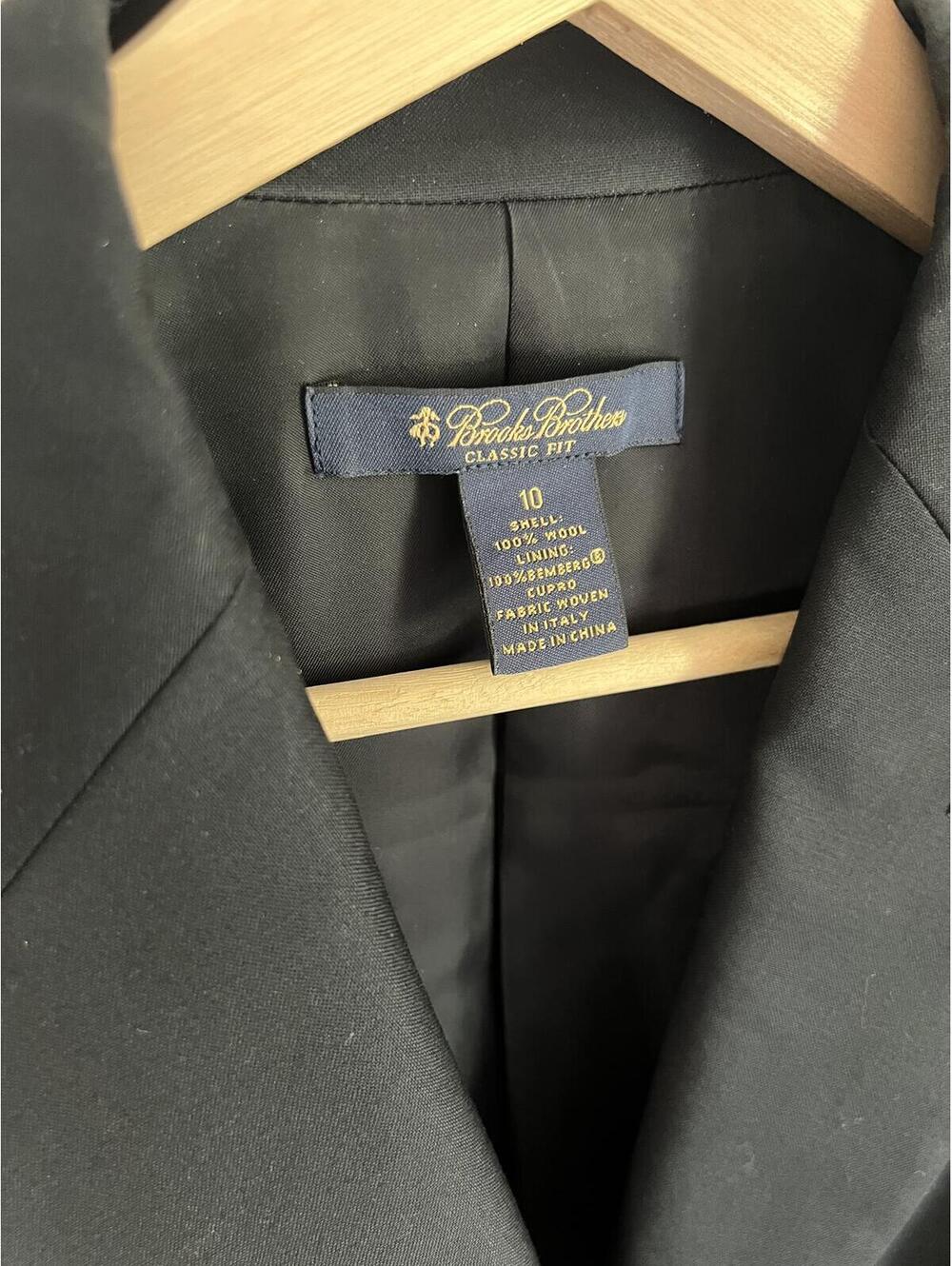 Brooks Brothers Classic Fit Black Wool Blazer - Size 10 - Loro Piana Fabric - Picture 3 of 8